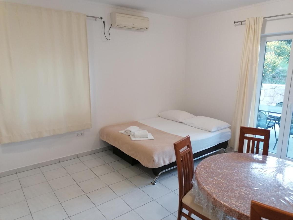 Apartments Dinko Duće 外观 照片