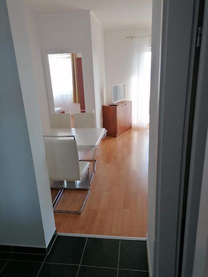 Apartments Dinko Duće 外观 照片